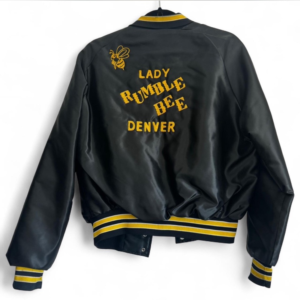 RARE Vintage Lady Rumble Bee Denver “Dee” Varsity Bomber Jacket 🐝